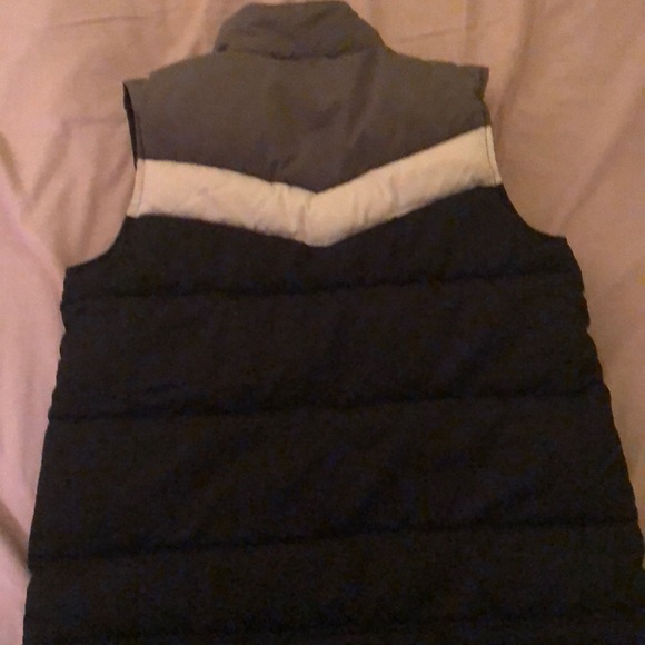 Boy’s Vest - Picture 2 of 3